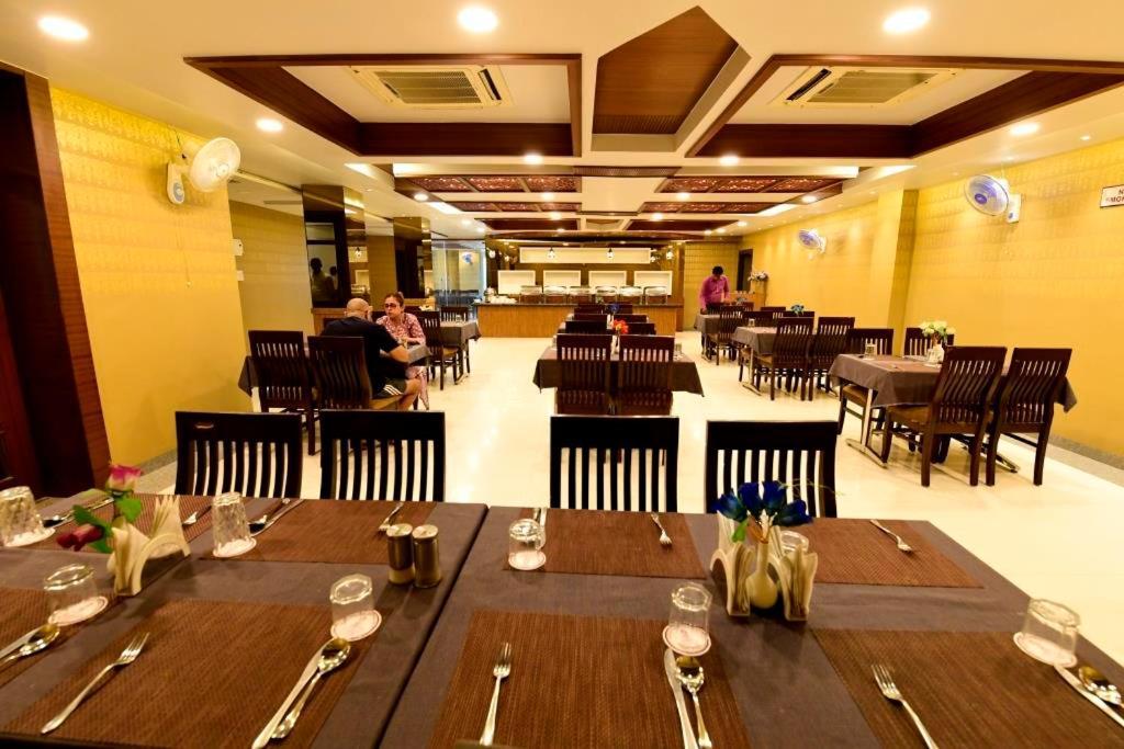 בודהגאיה Hotel Jataka Inn מראה חיצוני תמונה