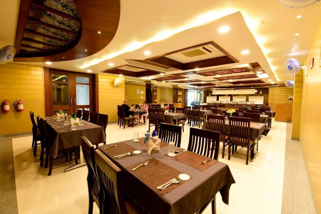 בודהגאיה Hotel Jataka Inn מראה חיצוני תמונה