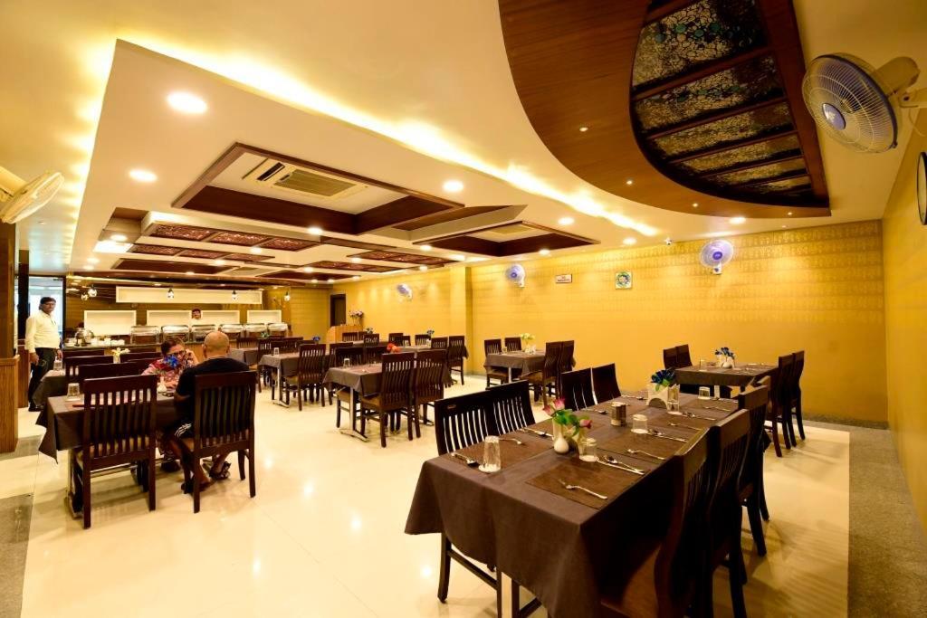 בודהגאיה Hotel Jataka Inn מראה חיצוני תמונה
