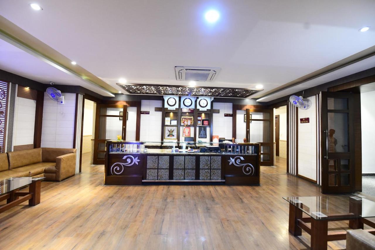 בודהגאיה Hotel Jataka Inn מראה חיצוני תמונה