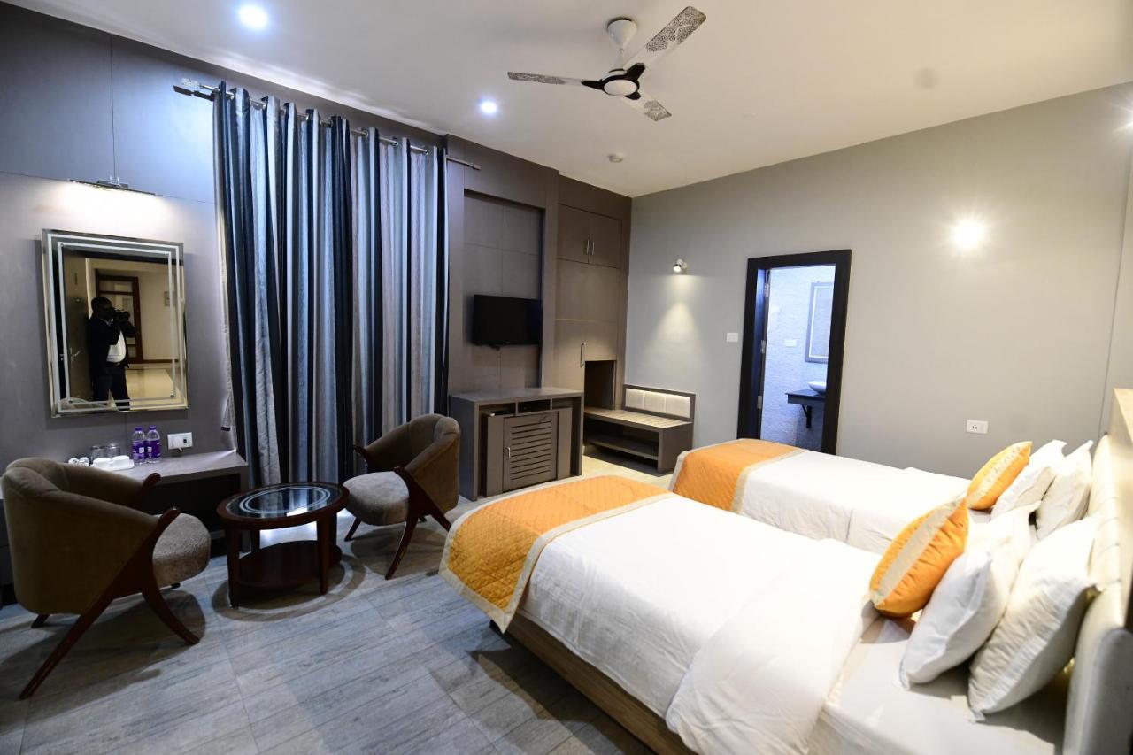 בודהגאיה Hotel Jataka Inn מראה חיצוני תמונה