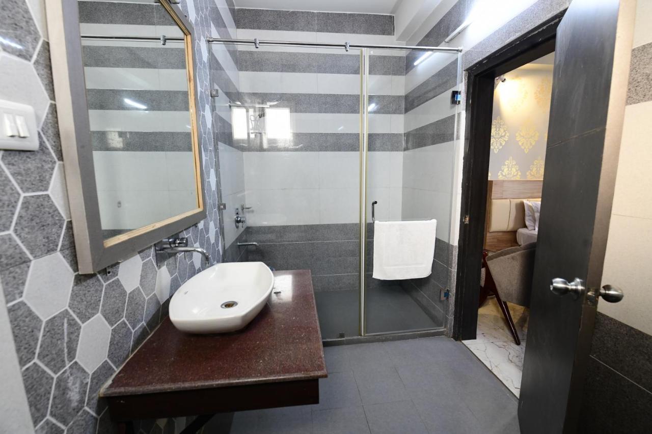 בודהגאיה Hotel Jataka Inn מראה חיצוני תמונה